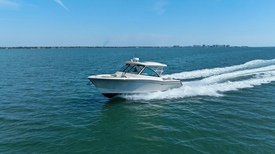 2016-grady-white-freedom-375-power-9715465-20250314064804927-1_XLARGE