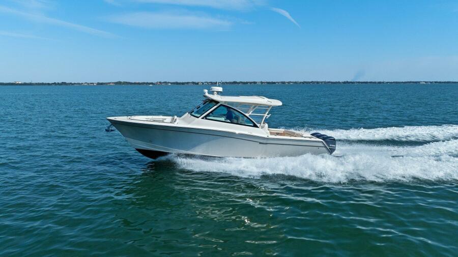 2016-grady-white-freedom-375-power-9715465-20250314064806901-1_XLARGE