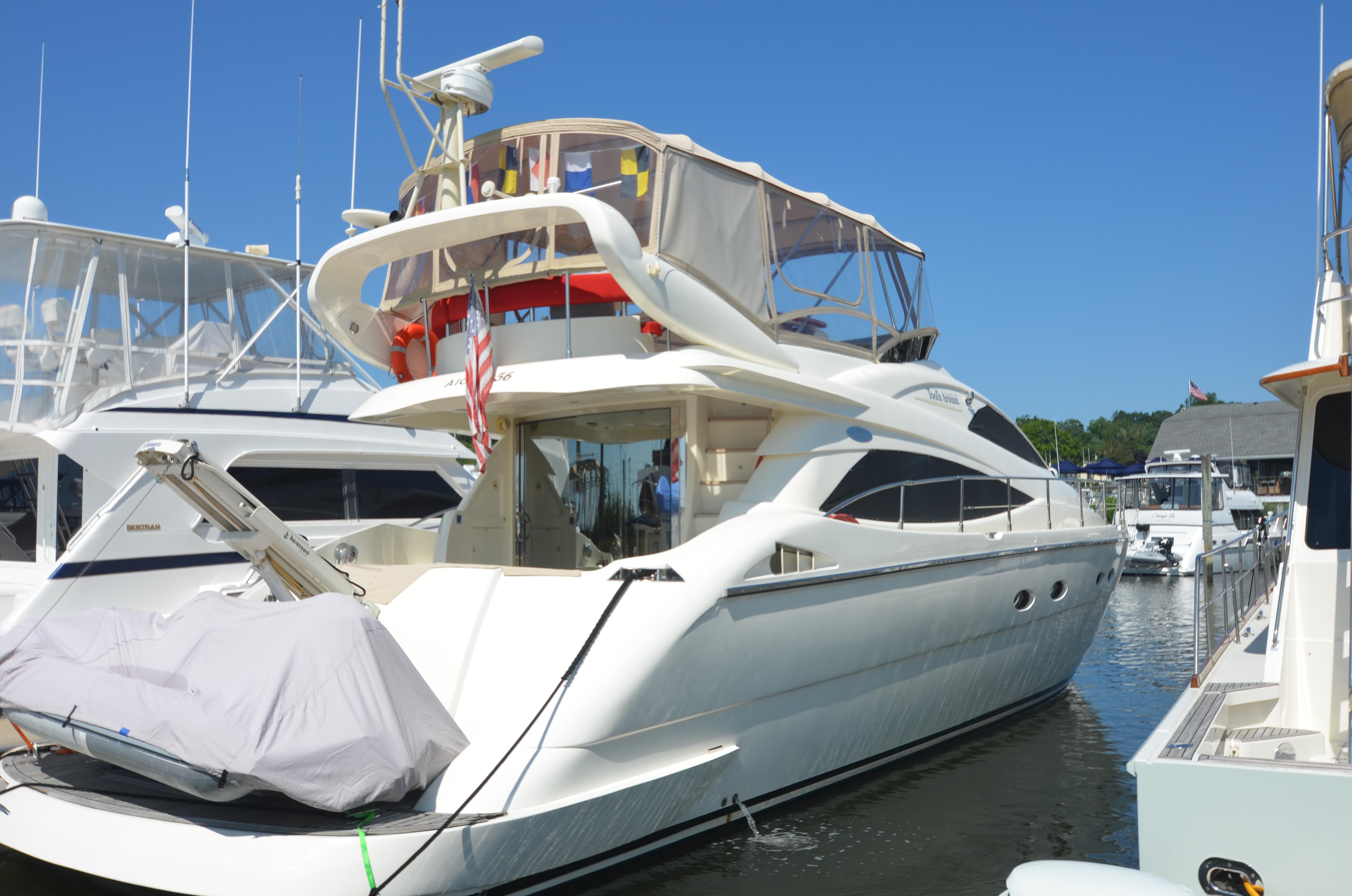 2005 AICON 56