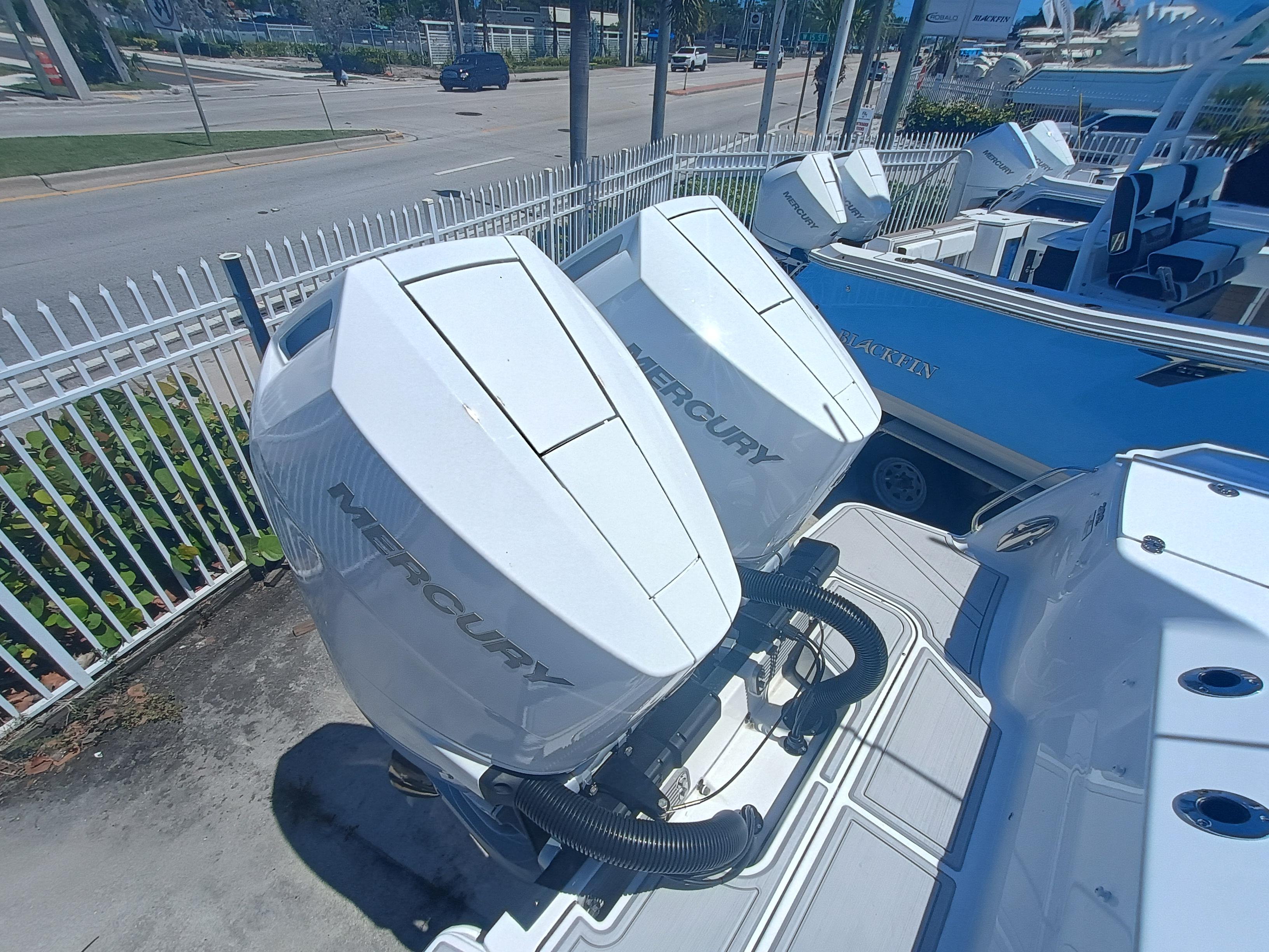 2025-blackfin-302-dc-power-9795469-20250620122753877-1