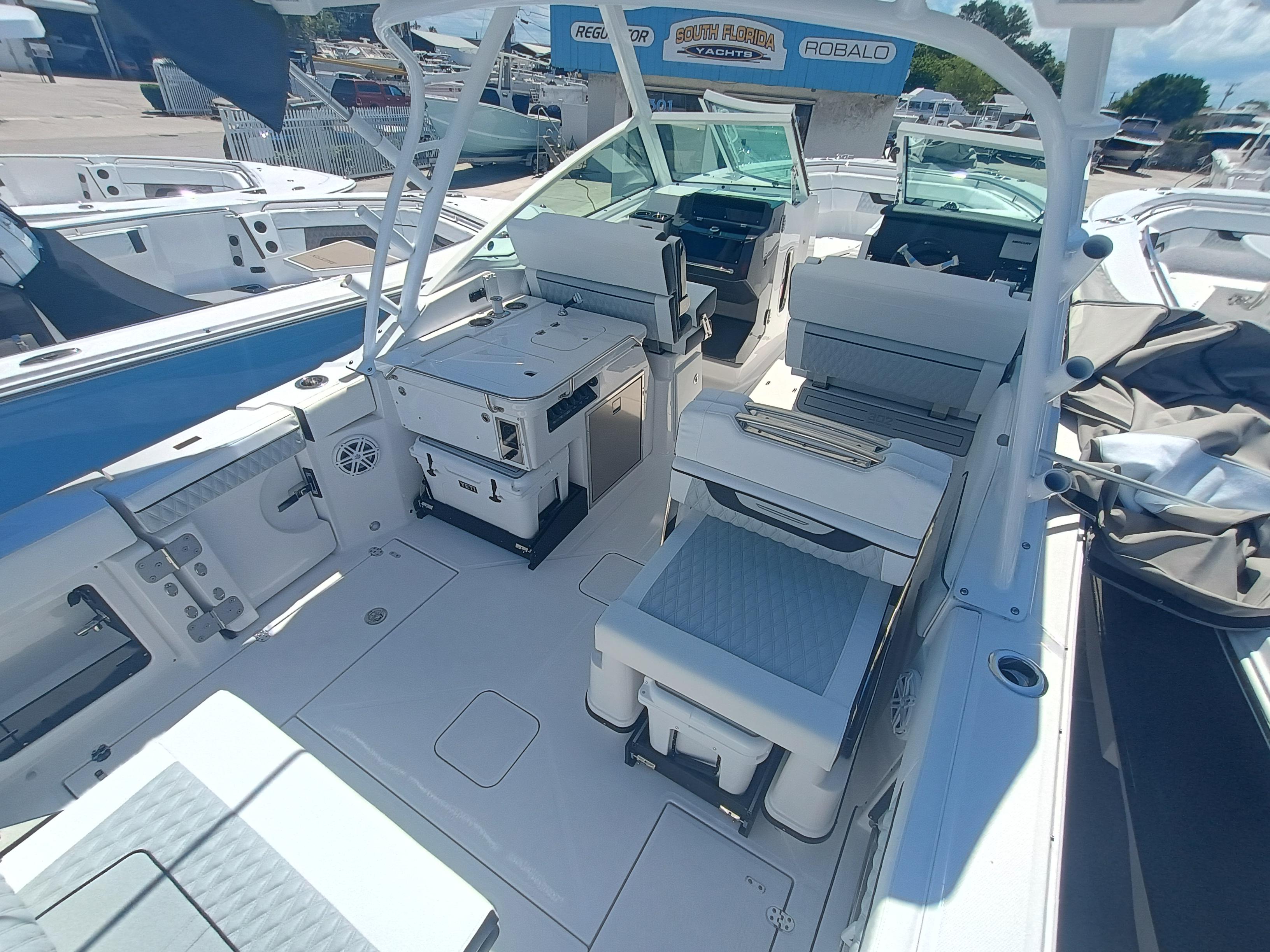 2025-blackfin-302-dc-power-9795469-20250620122805026-1