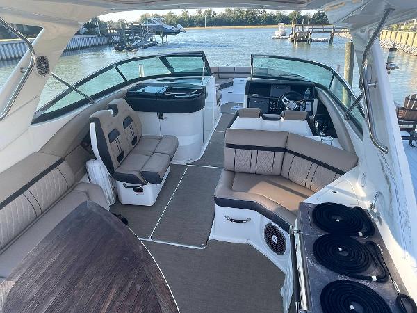 35' Sea Ray, Listing Number 100912750, Image No. 16