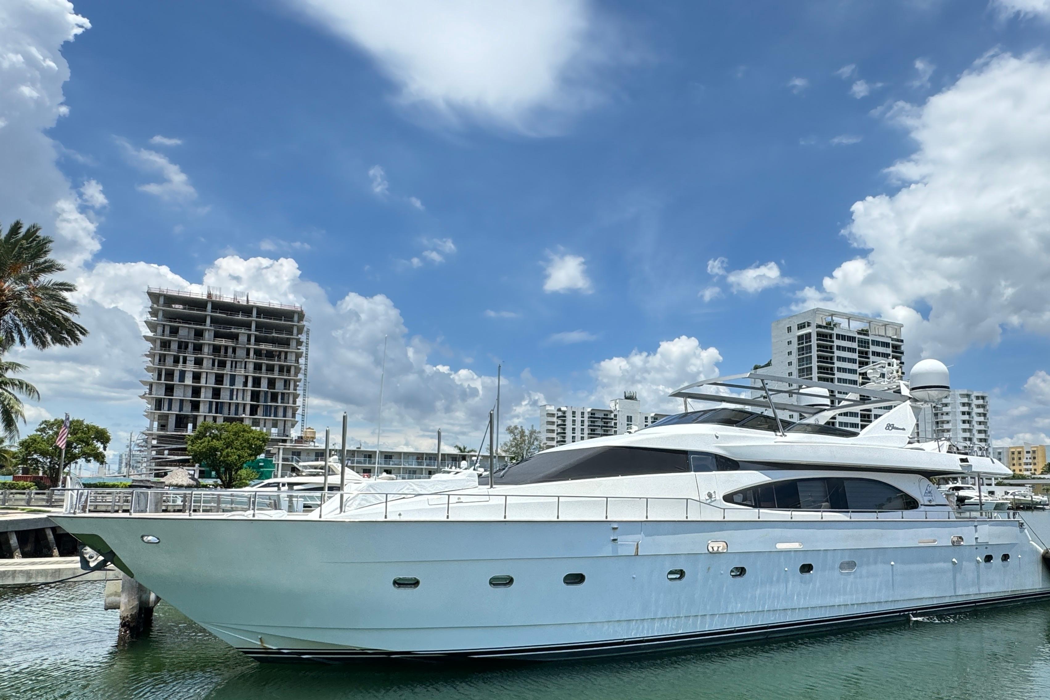 85' Azimut 1999
