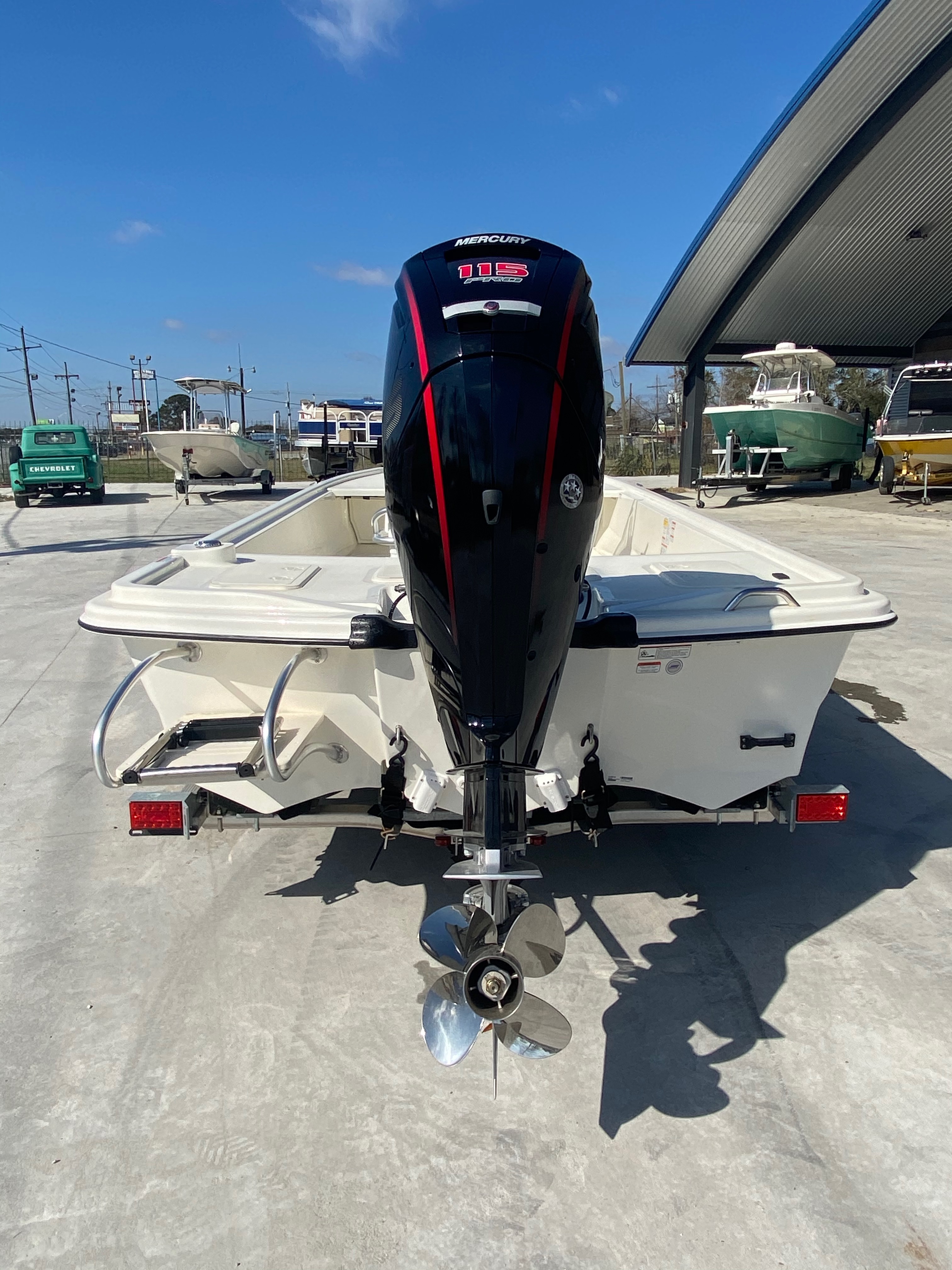 2021 Mako boat for sale, model of the boat is Pro Skiff 19 & Image # 6 of 7