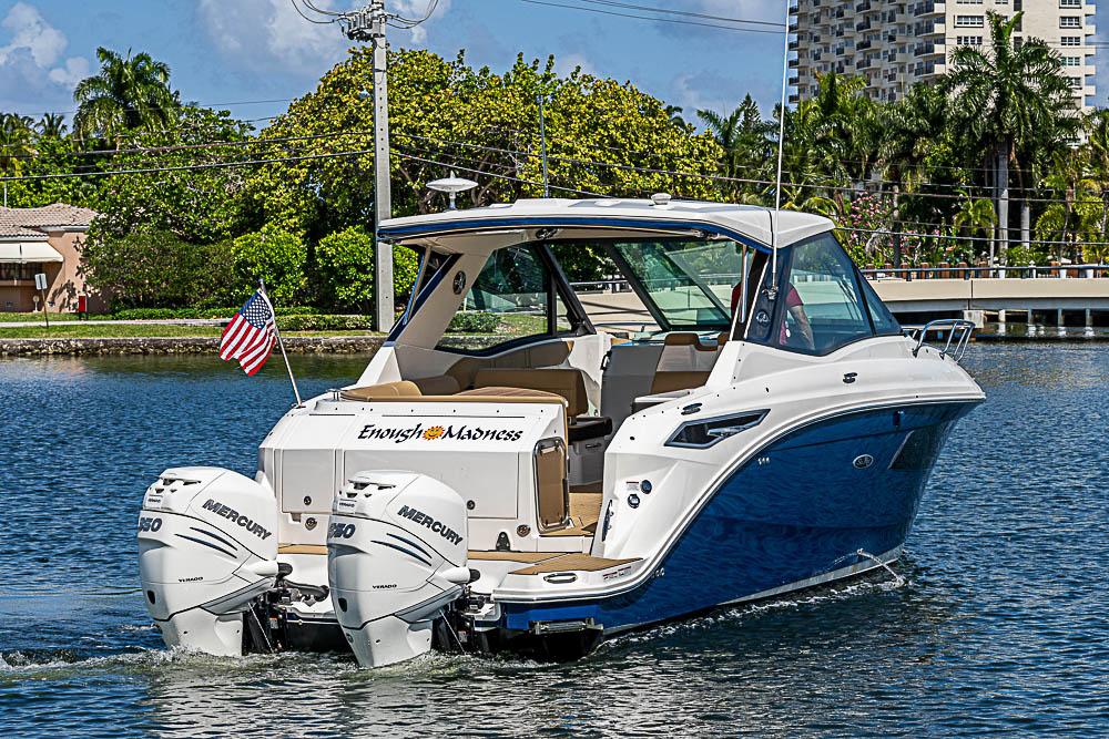 2021 Sea Ray 320 SUNDANCER COUPE OB