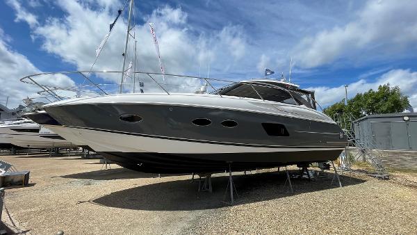 Princess Motor Yacht Sales - Used Princess V39