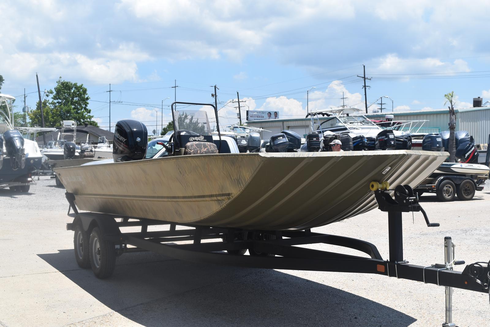 2022 Tracker Boats boat for sale, model of the boat is GRIZZLY 2072 CC, 115 HP & Image # 6 of 10