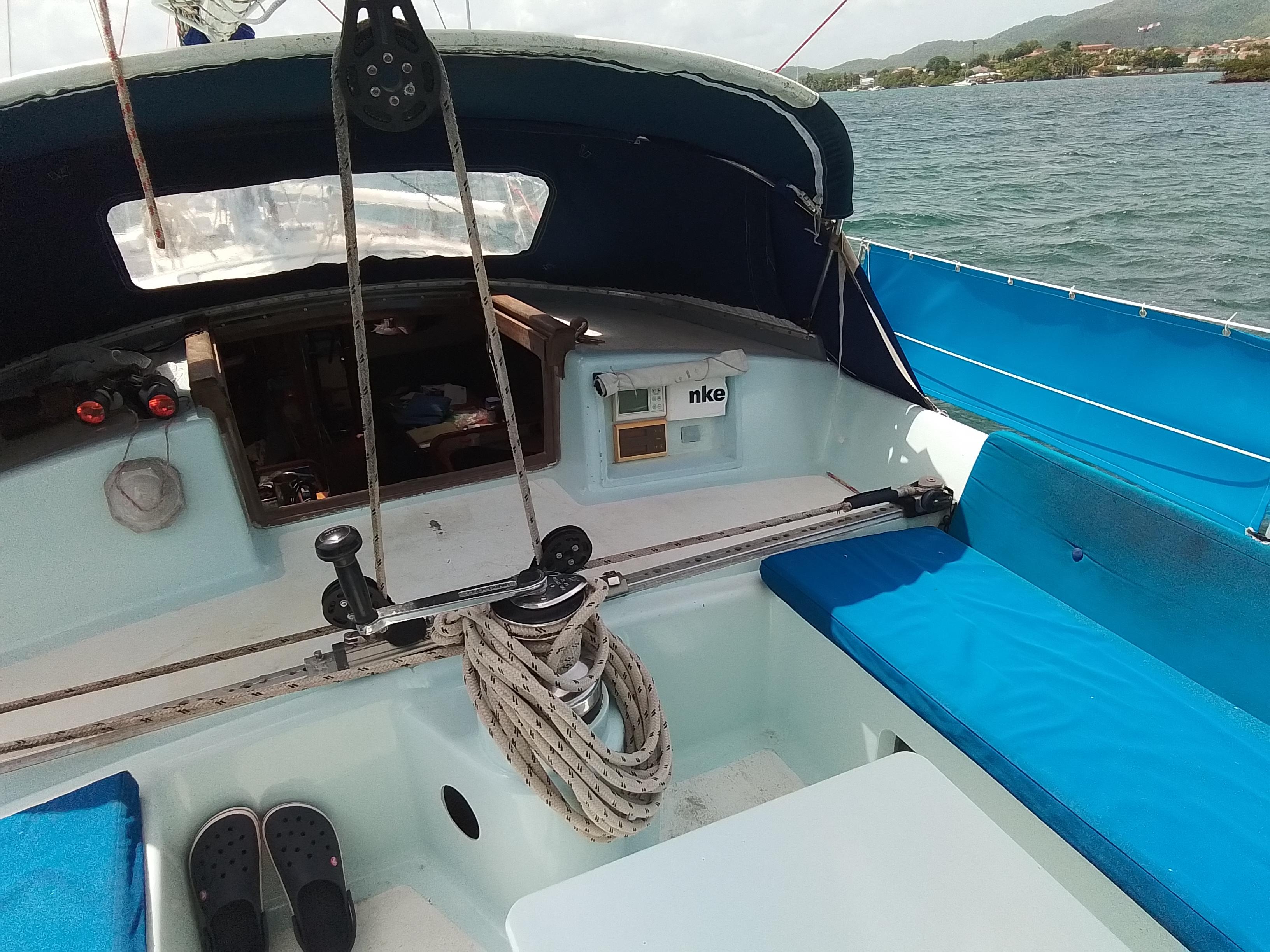 Atanahoue Yacht Photos Pics 