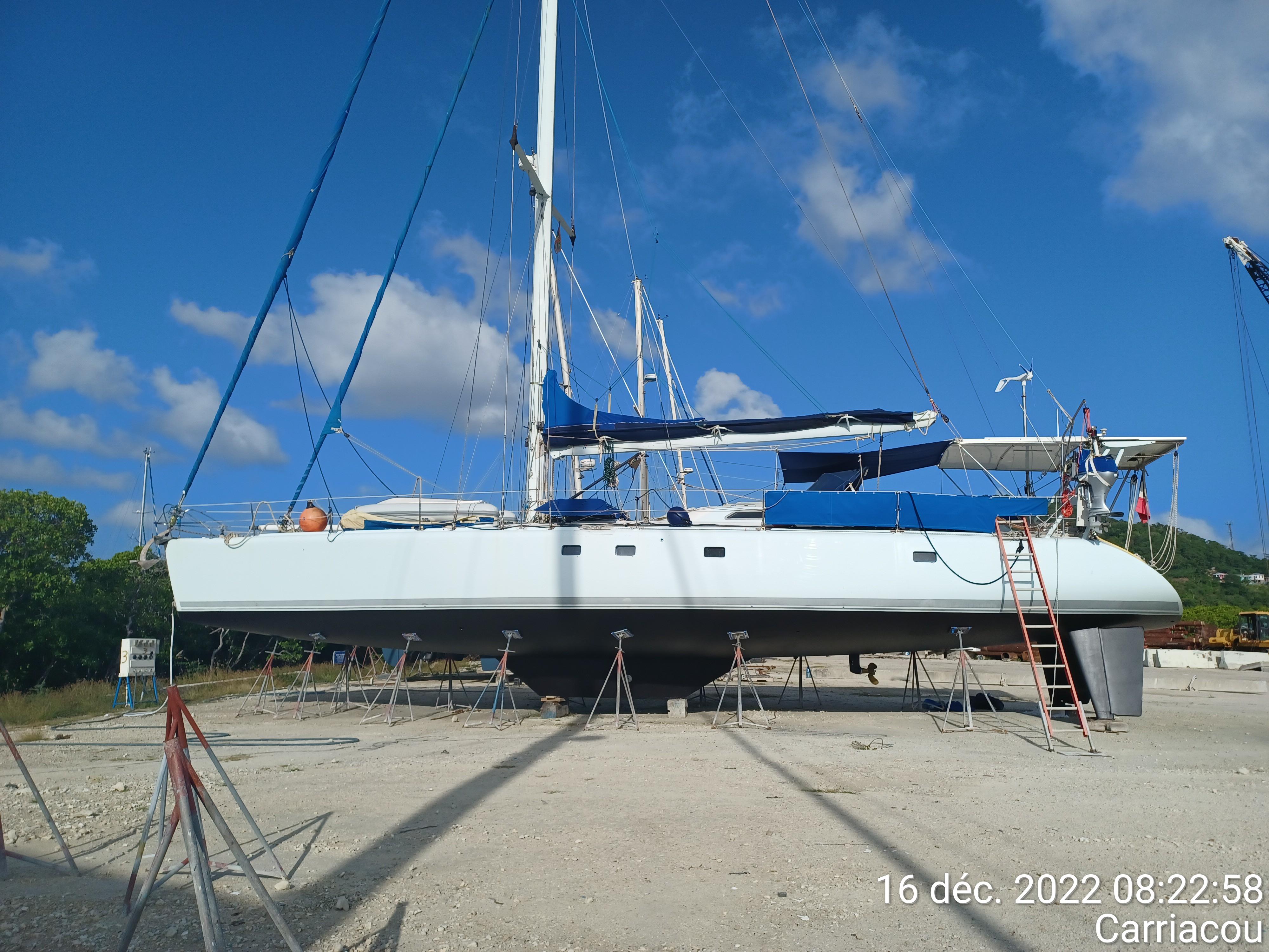 Atanahoue Yacht Photos Pics 