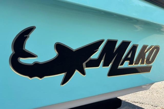 2024 Mako 18 LTS Gallery