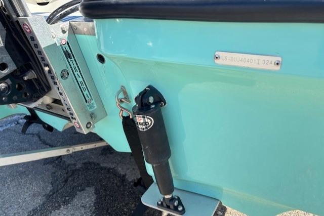 2024 Mako 18 LTS Gallery