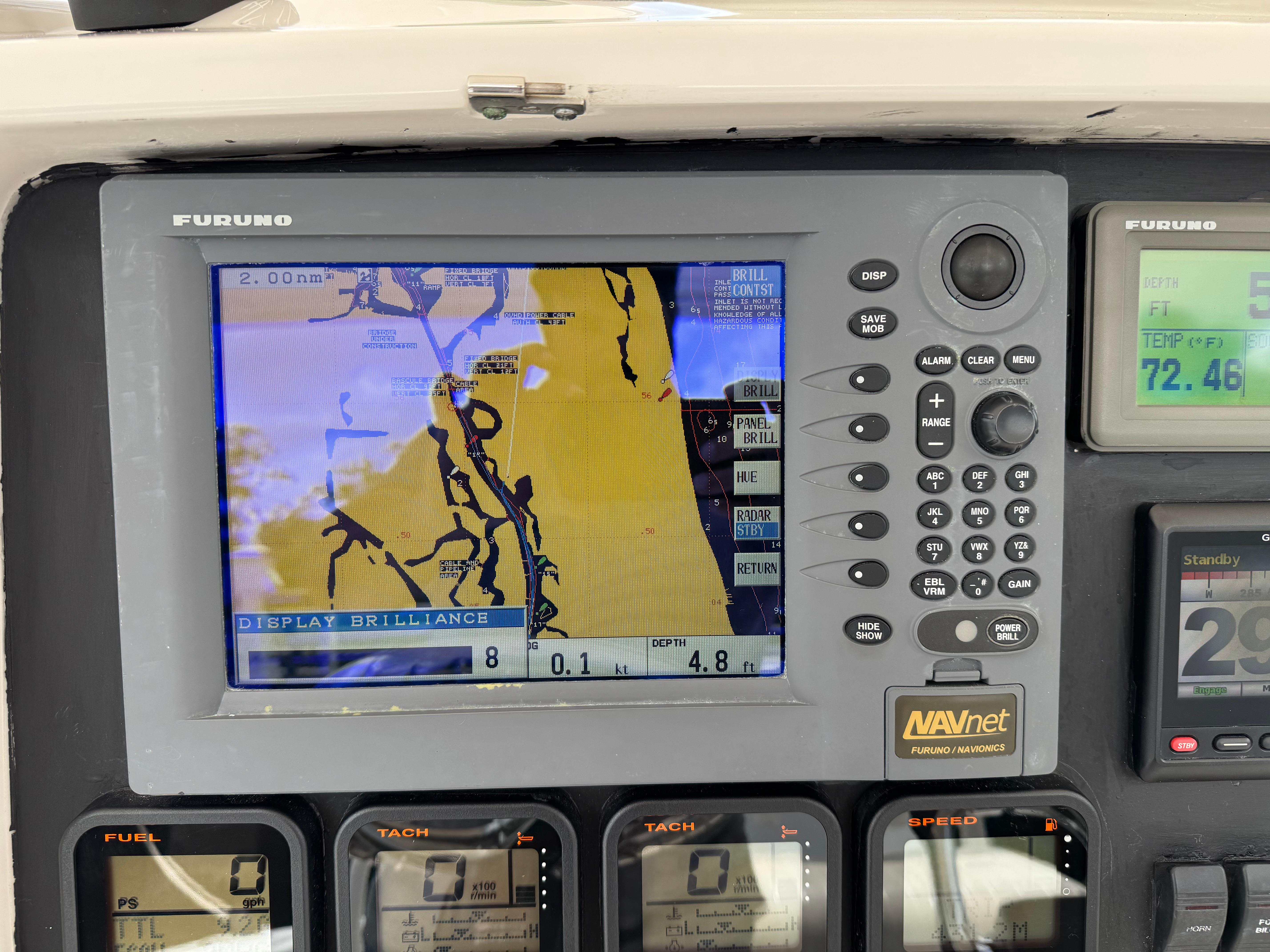 2004-jupiter-31-center-console-power-9725482-20250323094354073-1_XLARGE