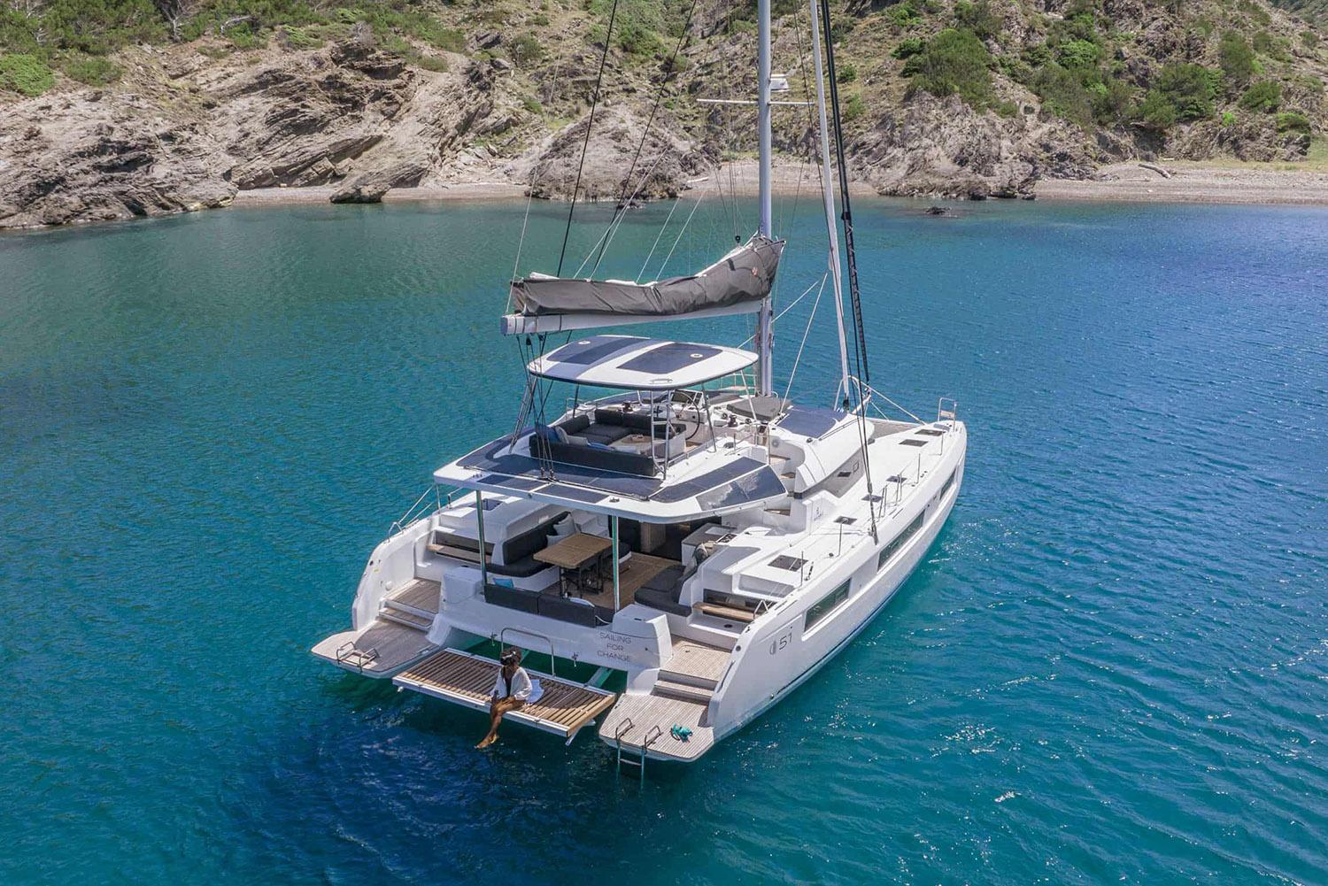 Slinky Malinki Yacht Photos Pics Manufacturer Provided Image