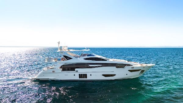 2017 Azimut Grande 30M