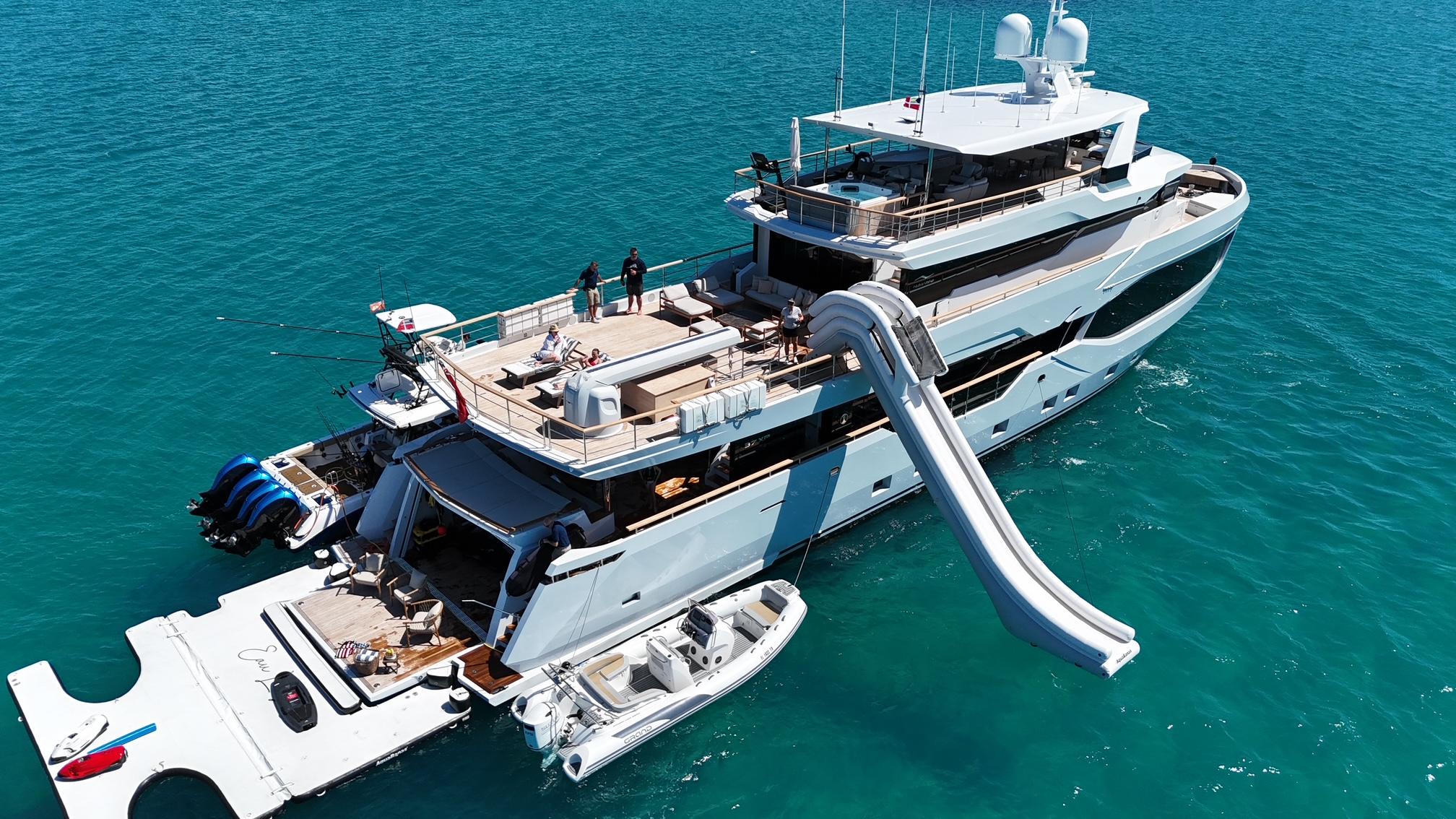 2023 Numarine 37XP