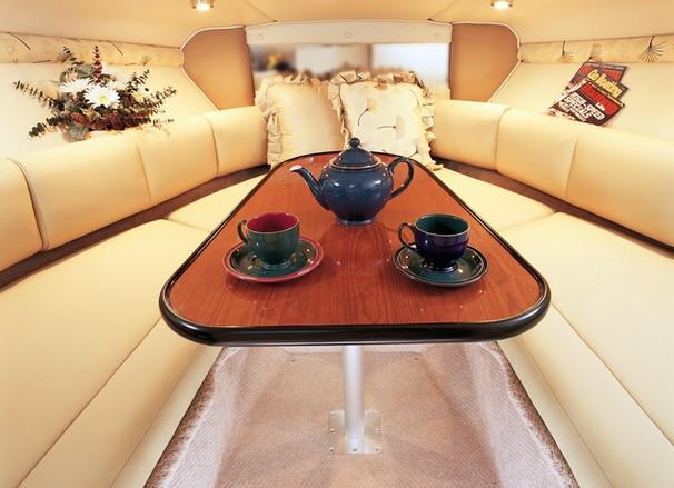 Manufacturer Provided Image: 285 SSi - interior