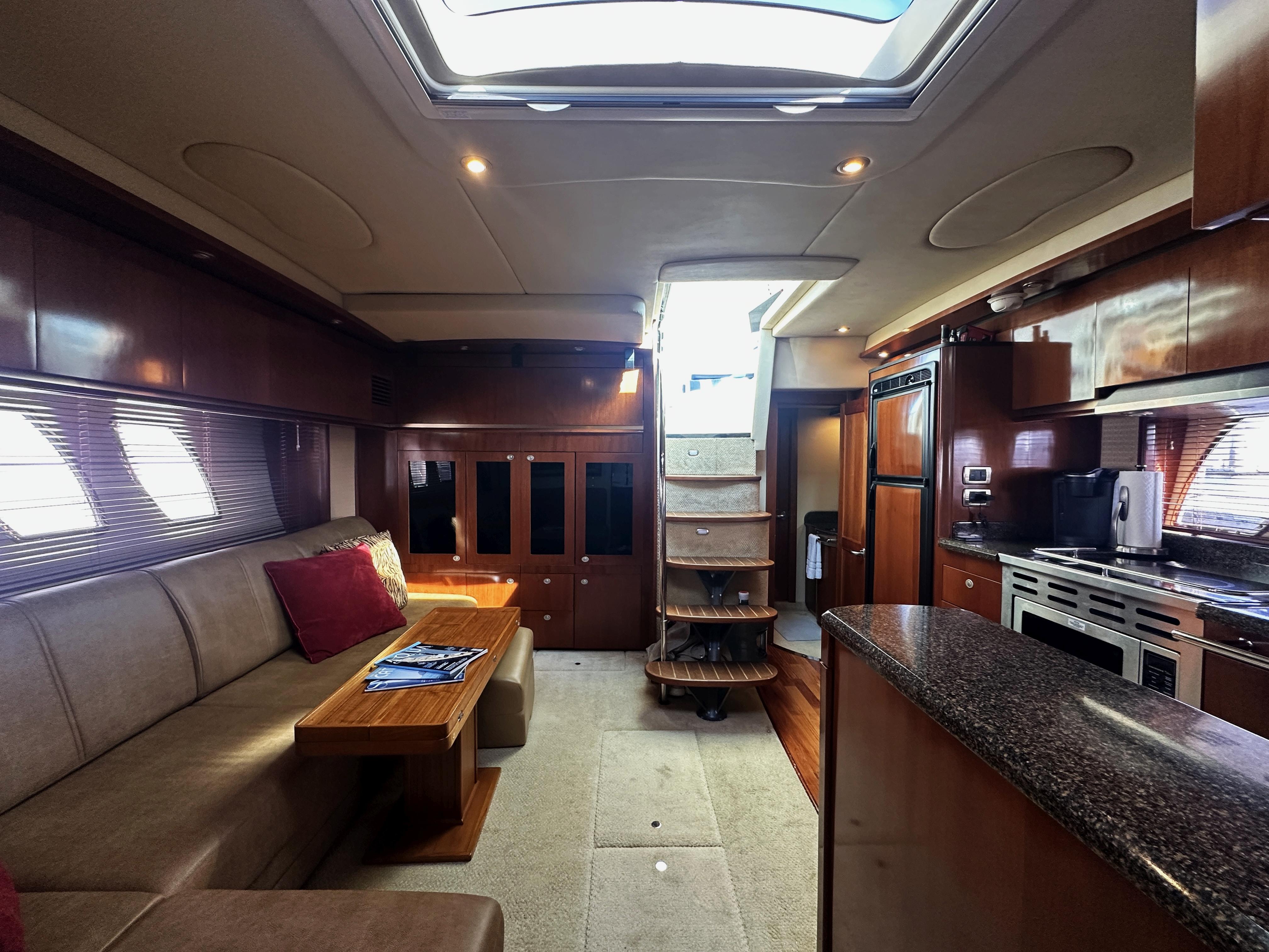 2006-sea-ray-48-sundancer-power-9705493-20250305160401606-1_XLARGE