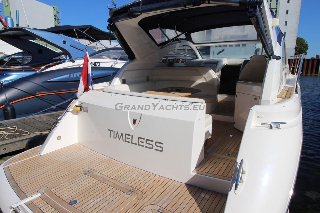 2008 Fairline Targa 38 large 8