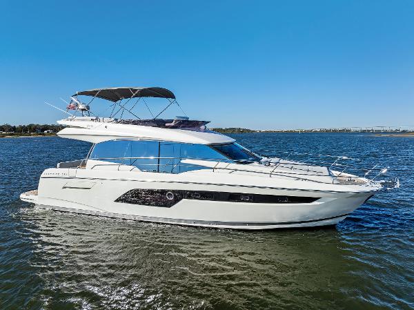 Photo of 2019 Prestige 52'