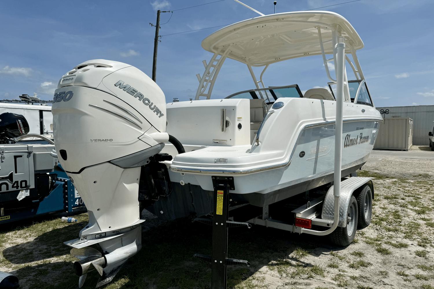 2017-boston-whaler-230-vantage-power-9845499-983786610-0-240620250806-5