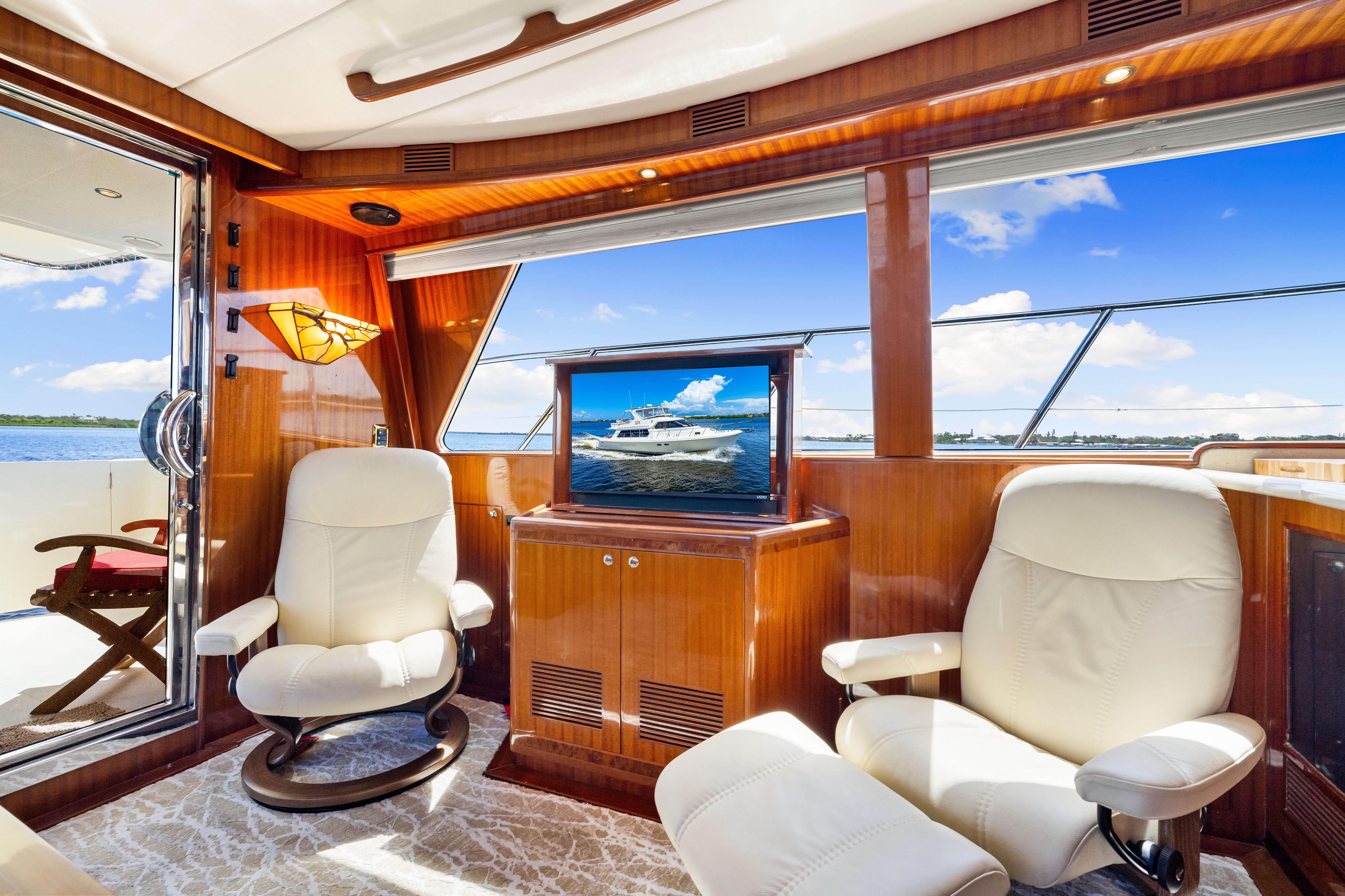 2007 Hampton 55 