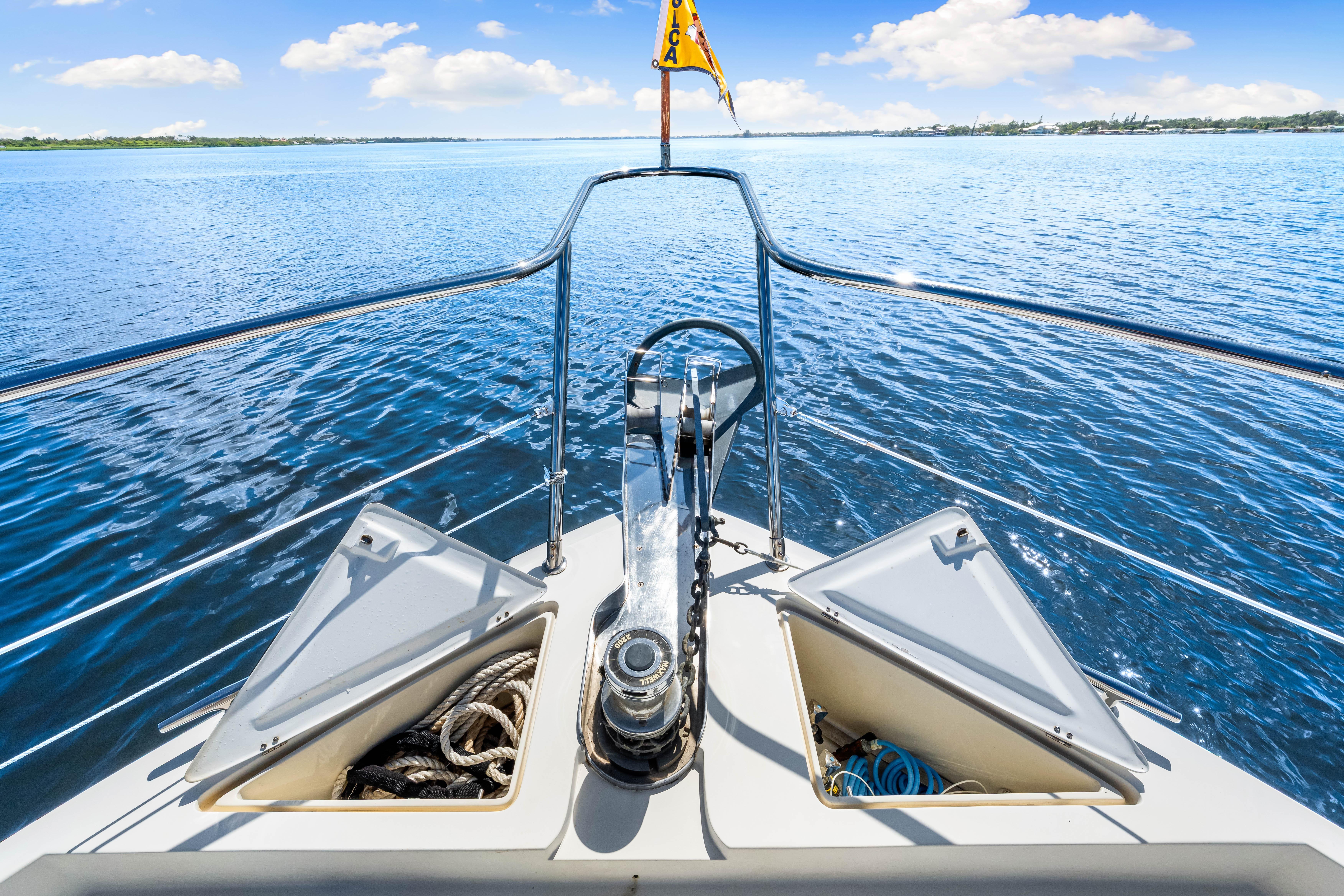 2007 Hampton 55 