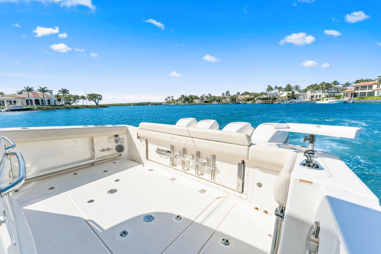 2017-boston-whaler-420-outrage-power-9845501-983288999-0-200620250619-19
