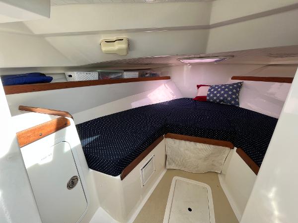 25' Hunt Yachts, Listing Number 100916570, - Photo No. 15