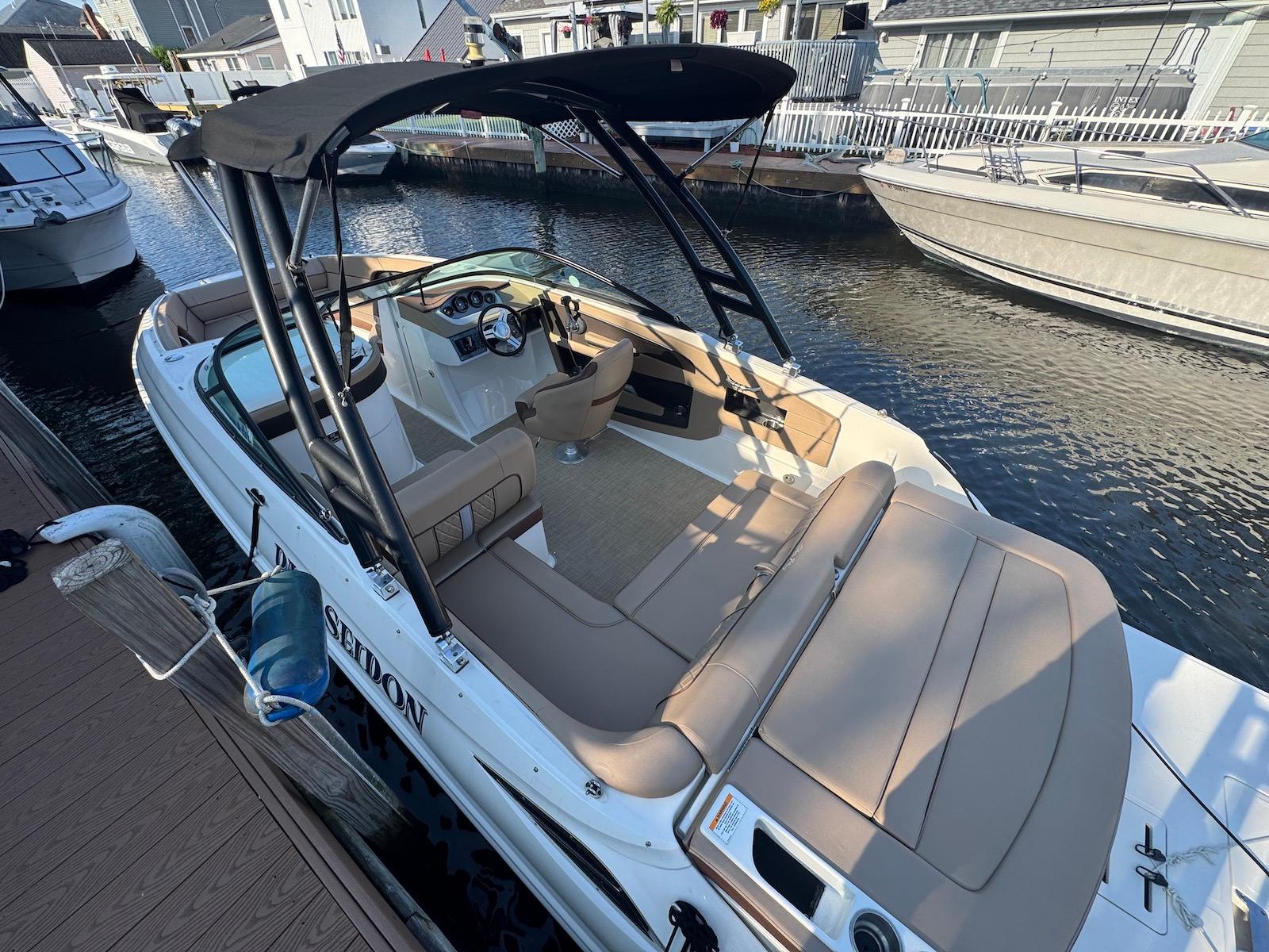 NY 9847 DW Knot 10 Yacht Sales NY 9847 DW Knot 10 Yacht Sales