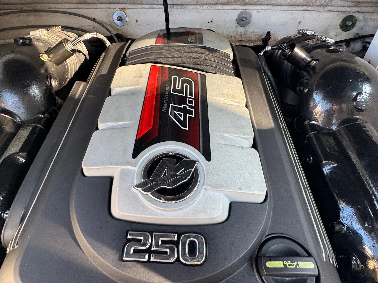 NY 9847 DW Knot 10 Yacht Sales NY 9847 DW Knot 10 Yacht Sales