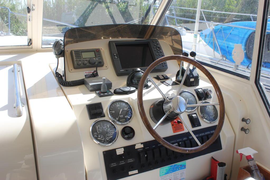 True North Yacht for Sale 34 Mainship Yachts Southold, NY Denison Yacht Sales