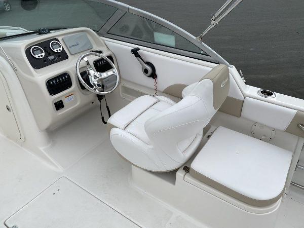 2018 Robalo boat for sale, model of the boat is R227 & Image # 12 of 13