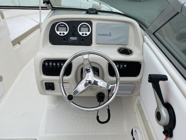 2018 Robalo boat for sale, model of the boat is R227 & Image # 13 of 13