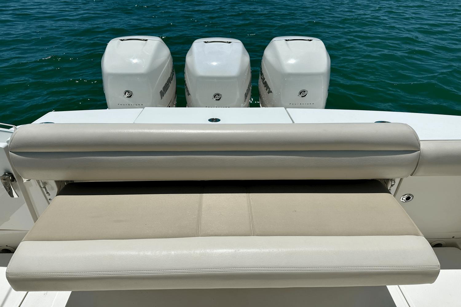 2018-boston-whaler-380-outrage-power-9825530-982299695-0-120620251136-79