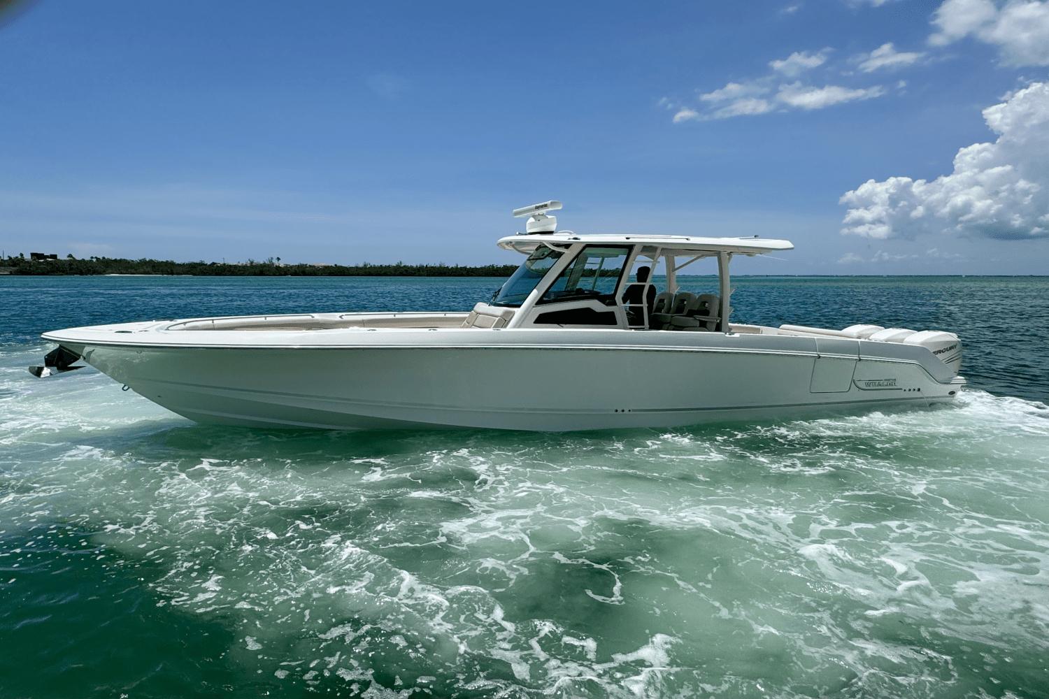2018-boston-whaler-380-outrage-power-9825530-982299712-0-120620251135-40