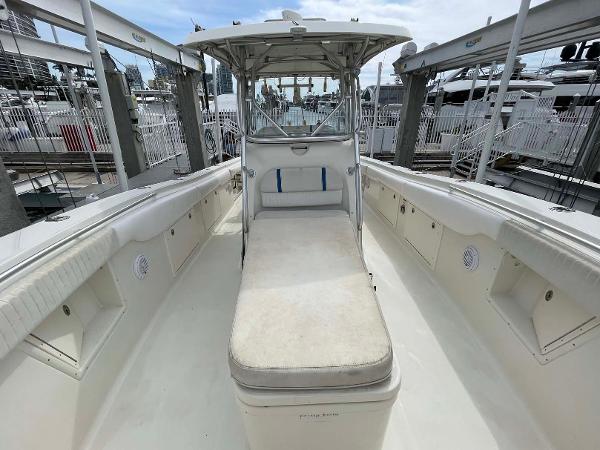 33' Hydra-Sports, Listing Number 100913132, Image No. 8