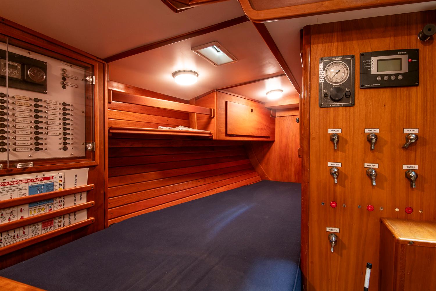 Hinckley-Souwester 51 1993-REGULUS CT-US-9755531 | Thumbnail