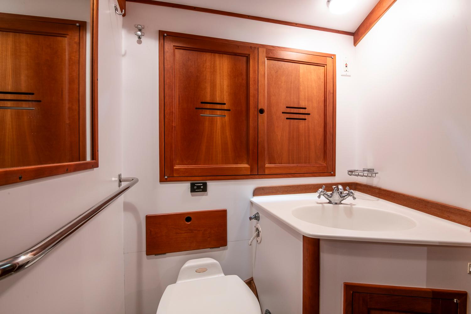 Hinckley-Souwester 51 1993-REGULUS CT-US-9755531 | Thumbnail
