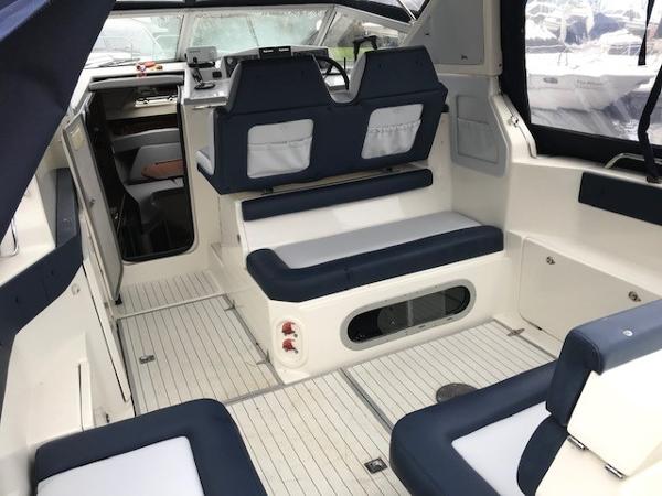 1990 Sealine 255 Senator