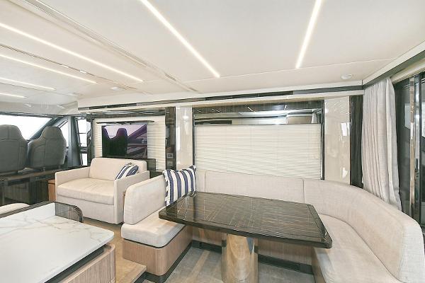 62' Absolute, Listing Number 100913131, - Photo No. 31