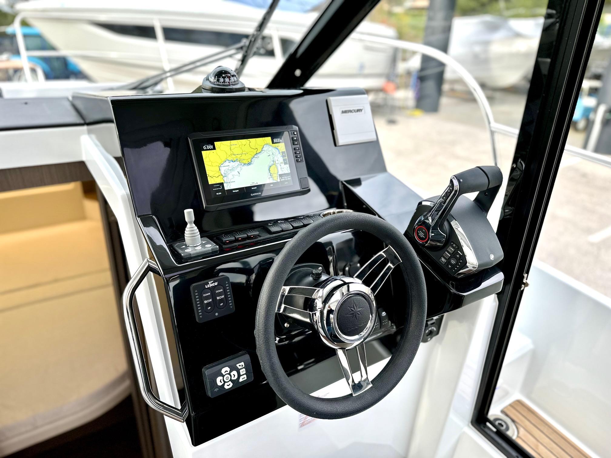 Jeanneau Merry Fisher 895