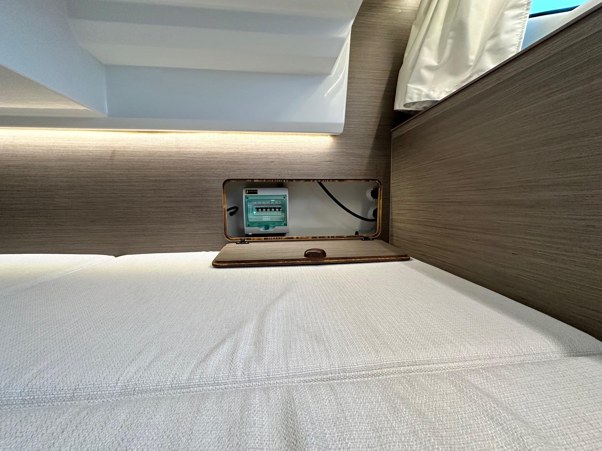 Jeanneau Merry Fisher 895