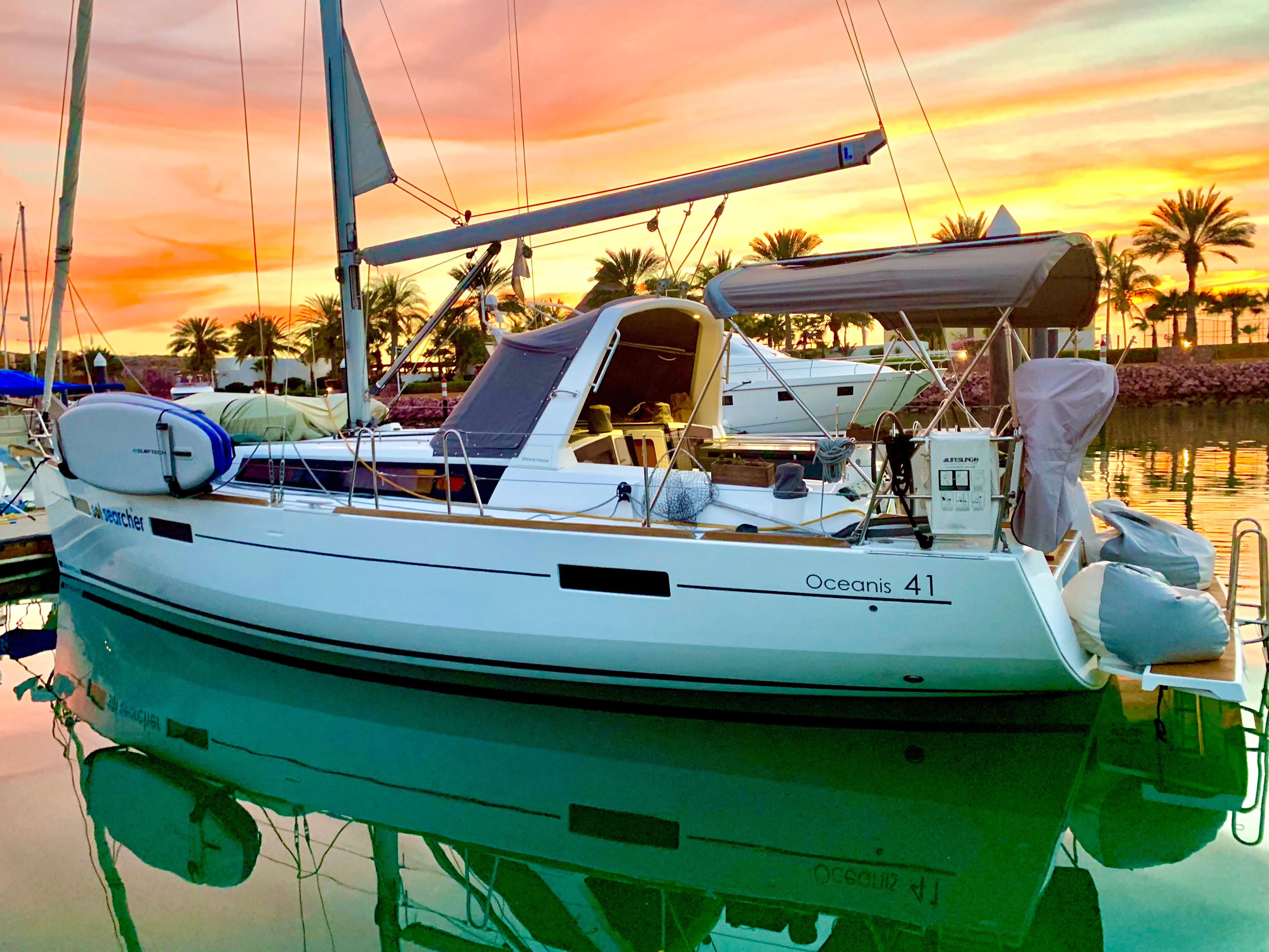 Yacht Photos Pics