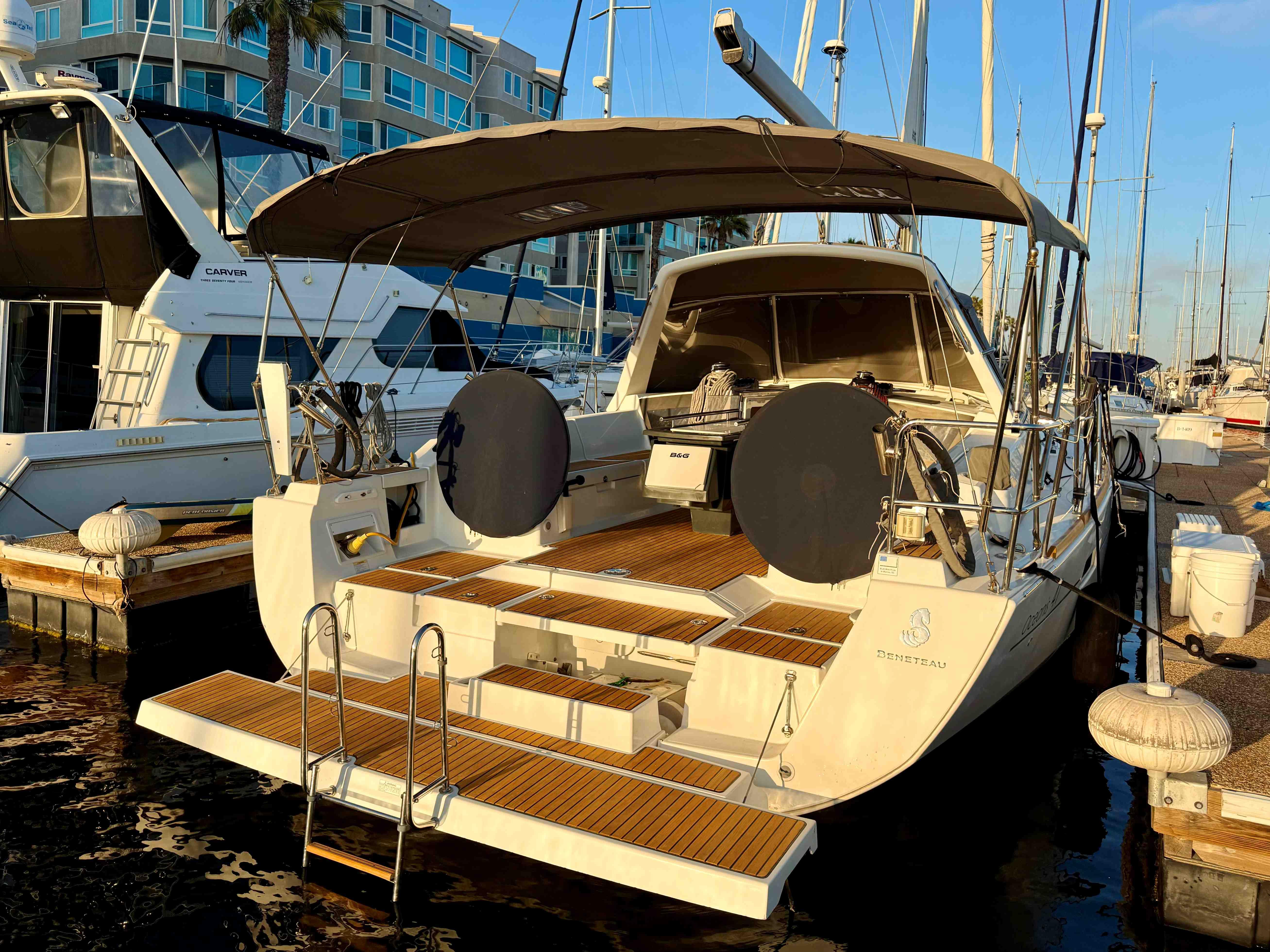 Yacht Photos Pics