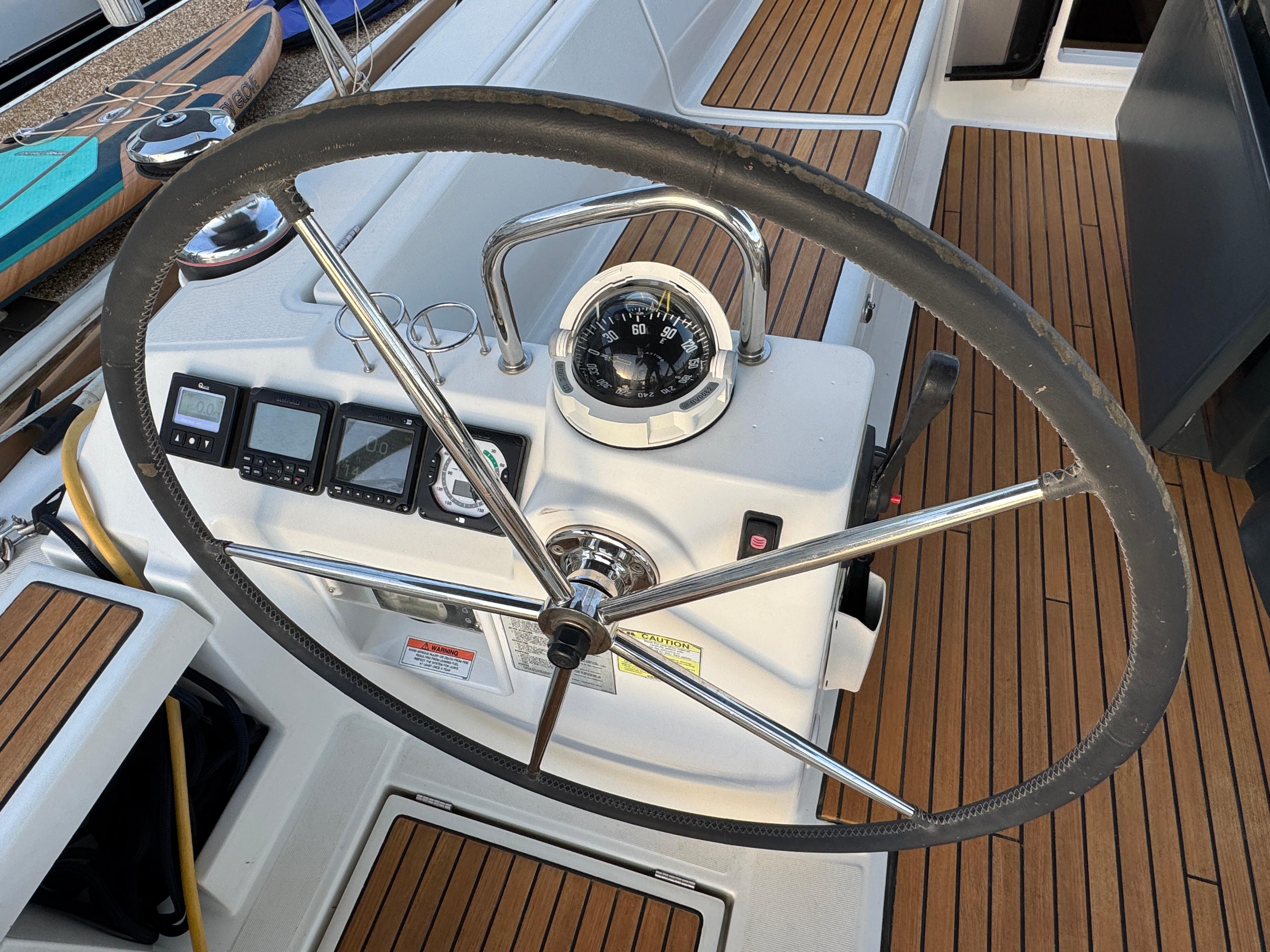 Yacht Photos Pics