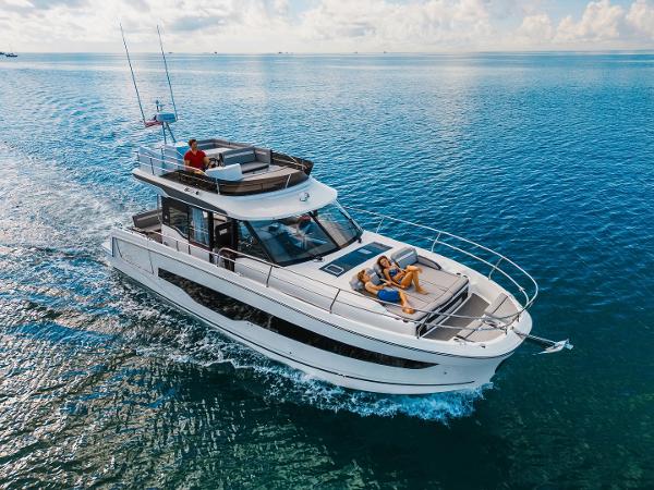 2024 Jeanneau NC 1295 Fly