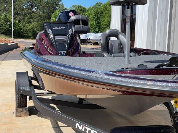 2021 Nitro boat for sale, model of the boat is Z18 & Image # 9 of 9