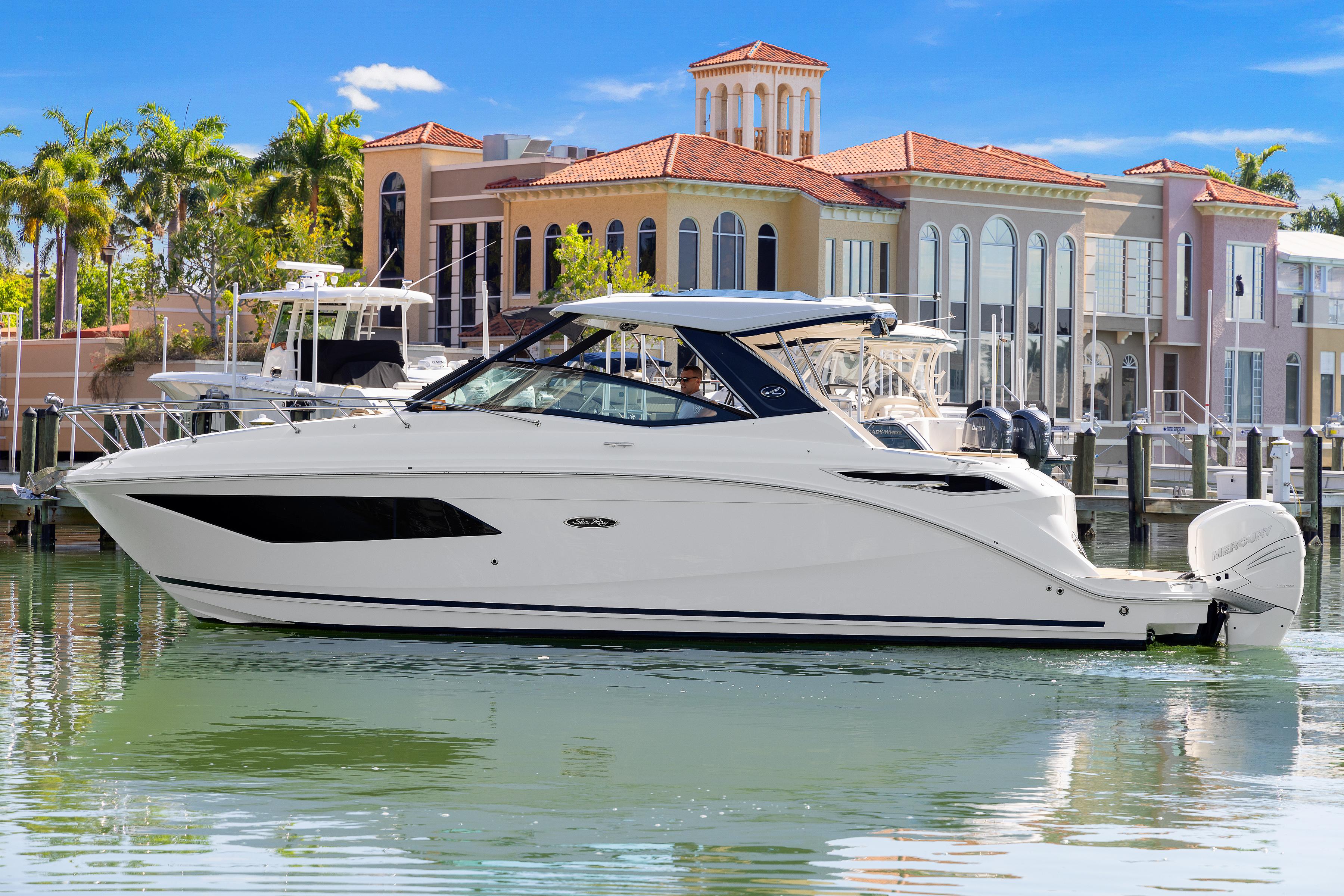 Neff Yacht Sales / Used 32 foot Sea Ray Sundancer 320 OB Power