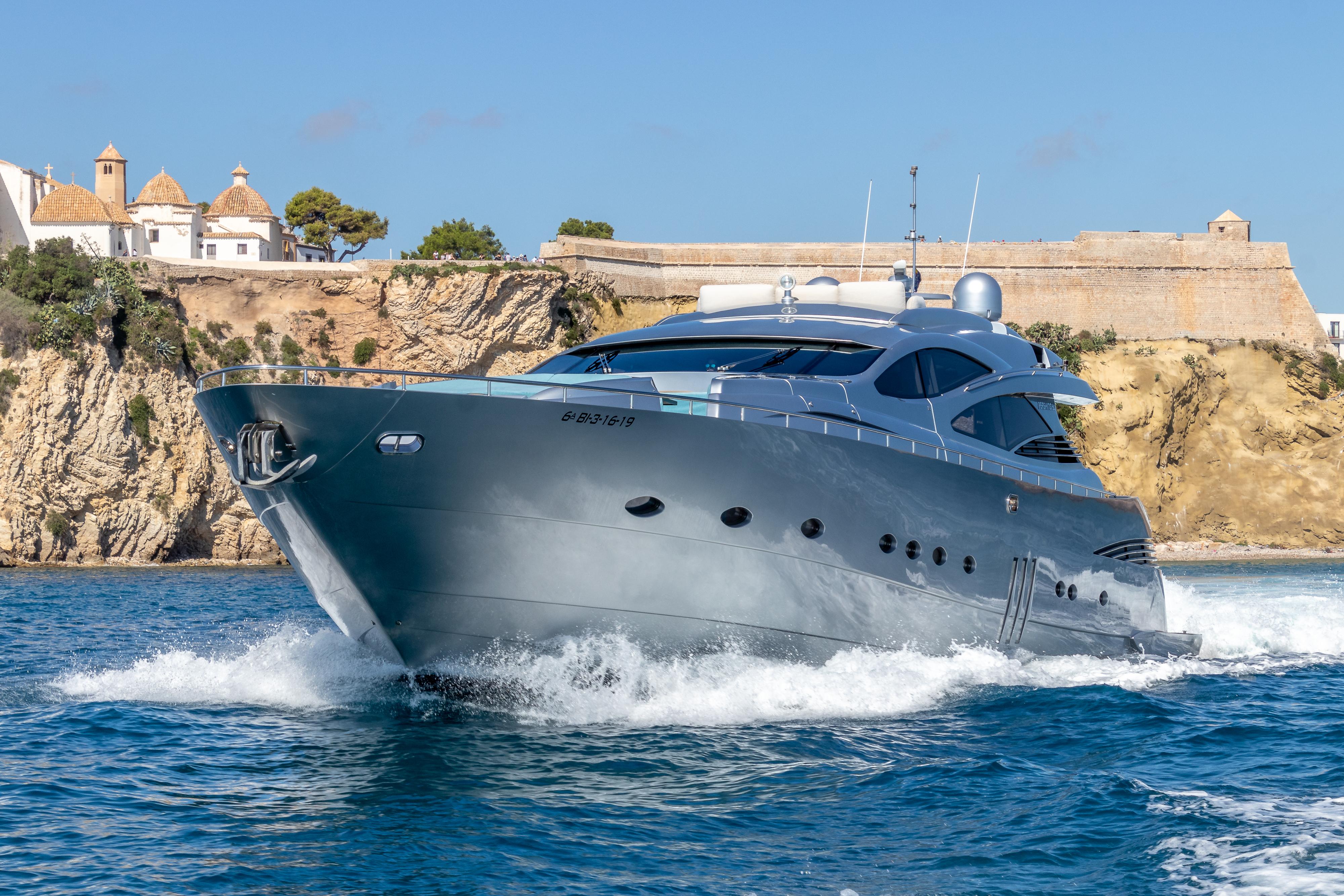  Pershing 90 2006 for sale in ibiza ES-PM