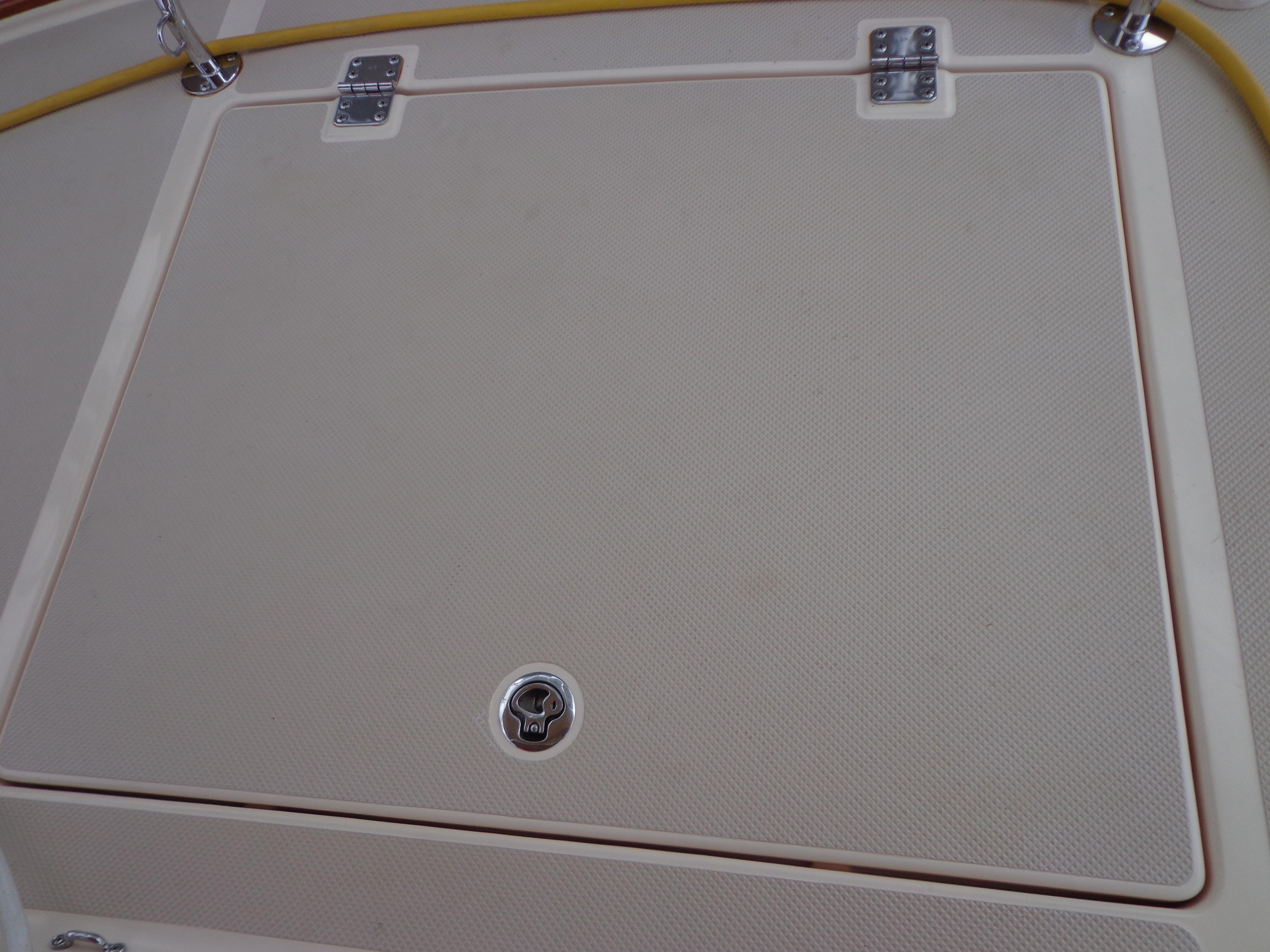 Aft Deck Storage